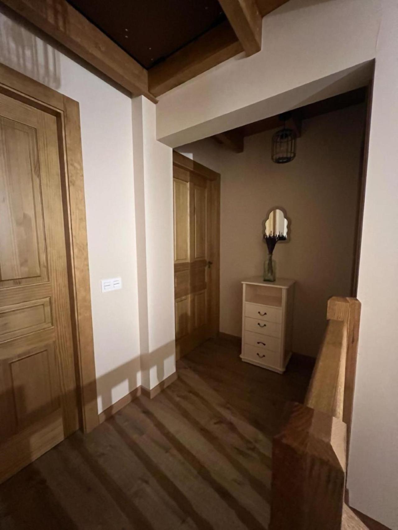 Willa Casa Moises En Bimenes Zewnętrze zdjęcie